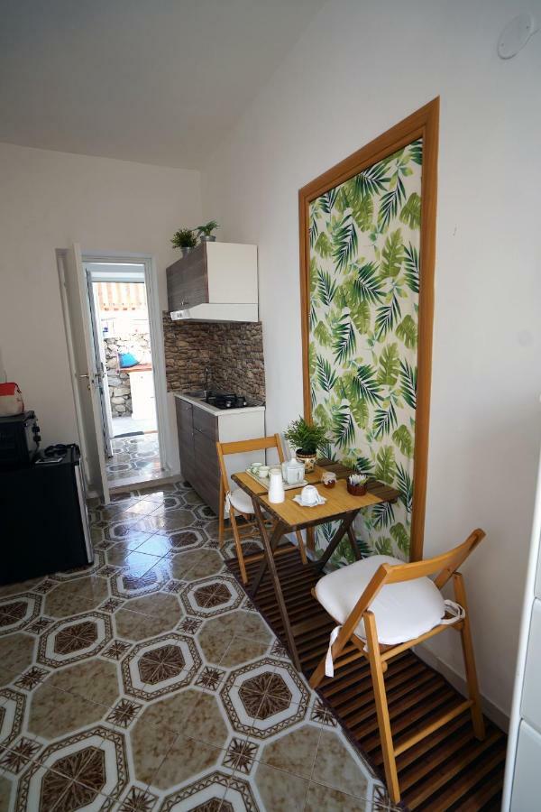 Apartamento La Finestra Sui Faraglioni Capri Exterior foto